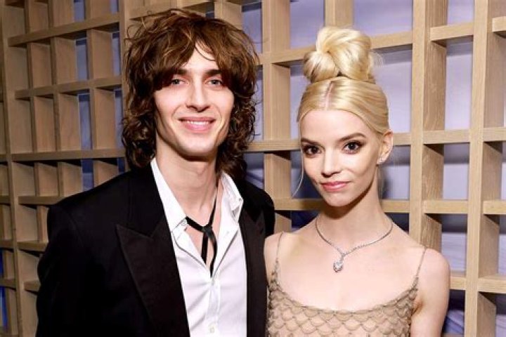 All About Skyler Joy | Net Worth, Relationship, Career