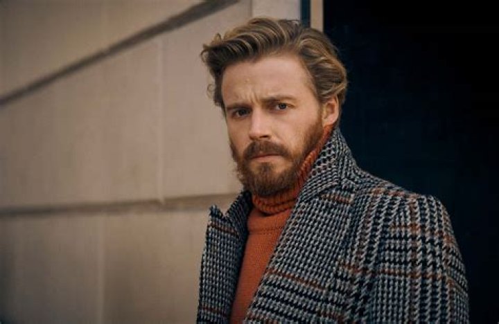Jack Lowden