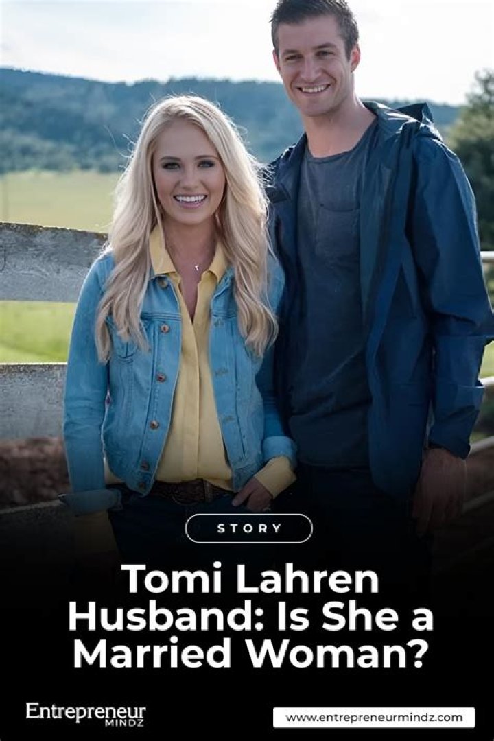 Tomi Lahren | Husband And Married Life
